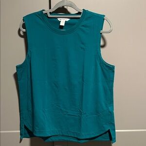 Athleta Sleeveless Top (3 pcs)